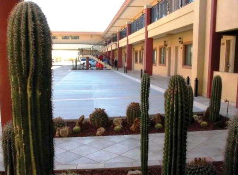 Hotel Plaza Las Quintas Hermosillo Kültér fotó