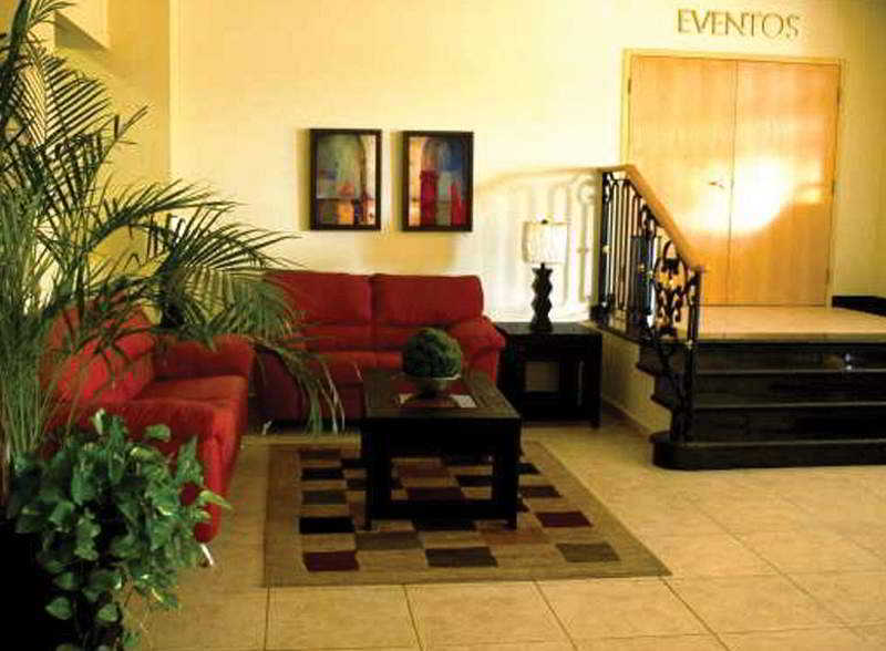 Hotel Plaza Las Quintas Hermosillo Beltér fotó